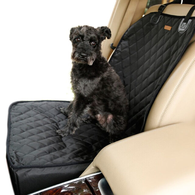 Dog’s 2 in 1 Carrier and Car Seat Cover