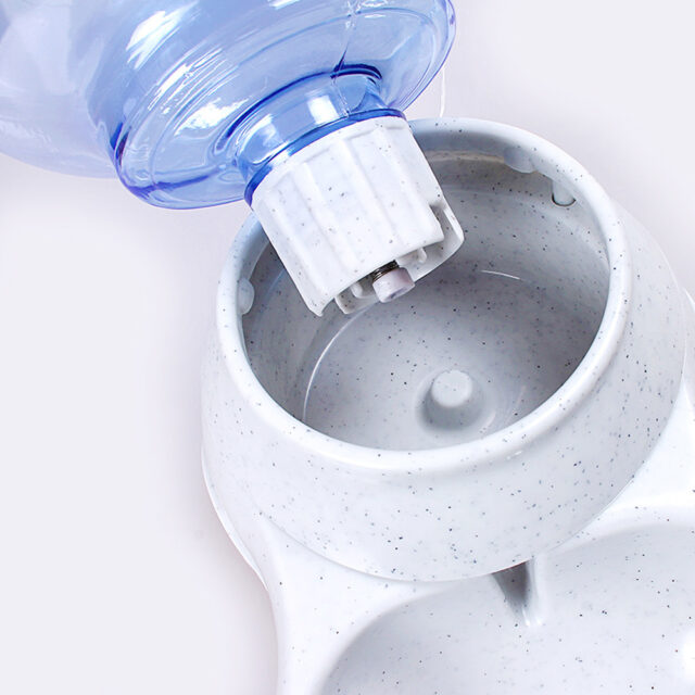 Automatic Plastic Feeder